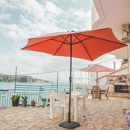 Rooms By The Sea Himare Ngoại thất bức ảnh